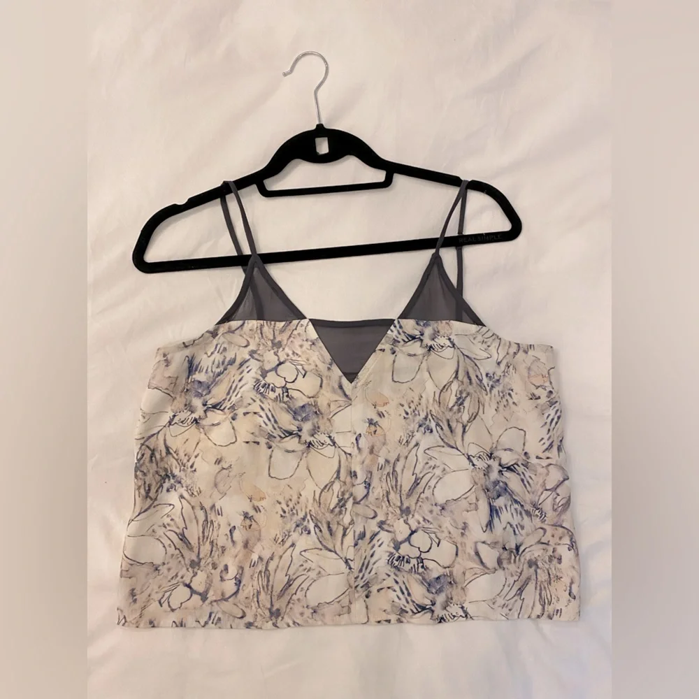 Addison top - Picture 2 of 4